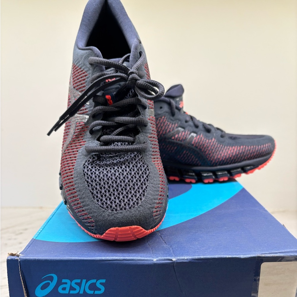 Brand new ASICS Gel - Quantum 360 CM